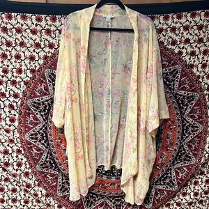 American Eagle One size bathing suit cover.